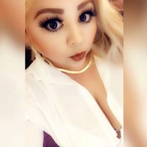 Meet your Posher, Maria iliana